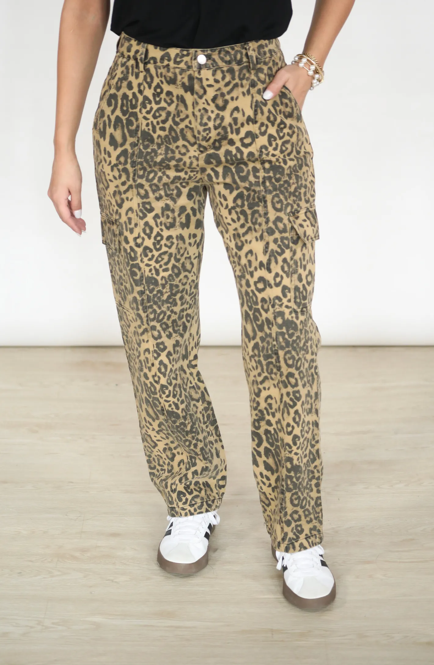 Had A Moment Leopard Cargo Pants