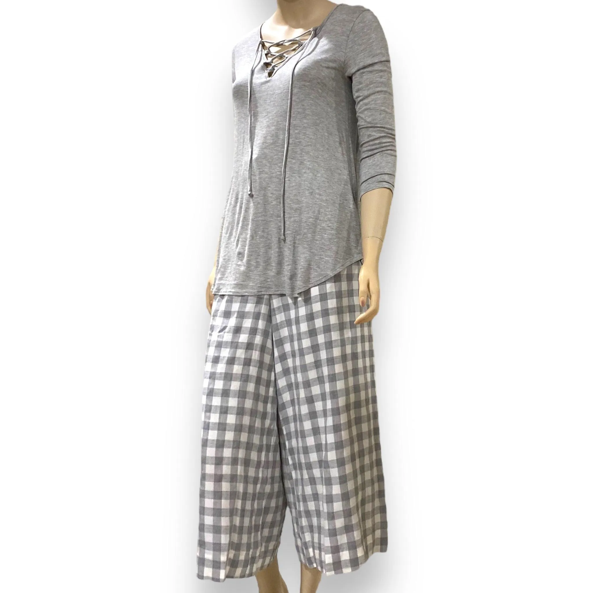 Linen Wide Legged Cropped Pants