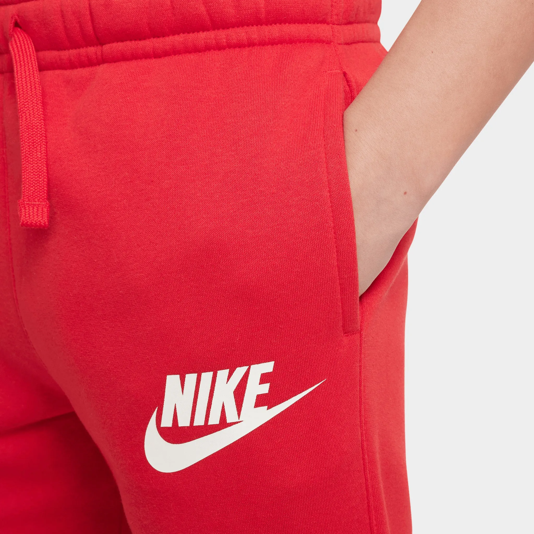 Nike Sportswear Junior Boys' Fleece Cargo Pants / University Red