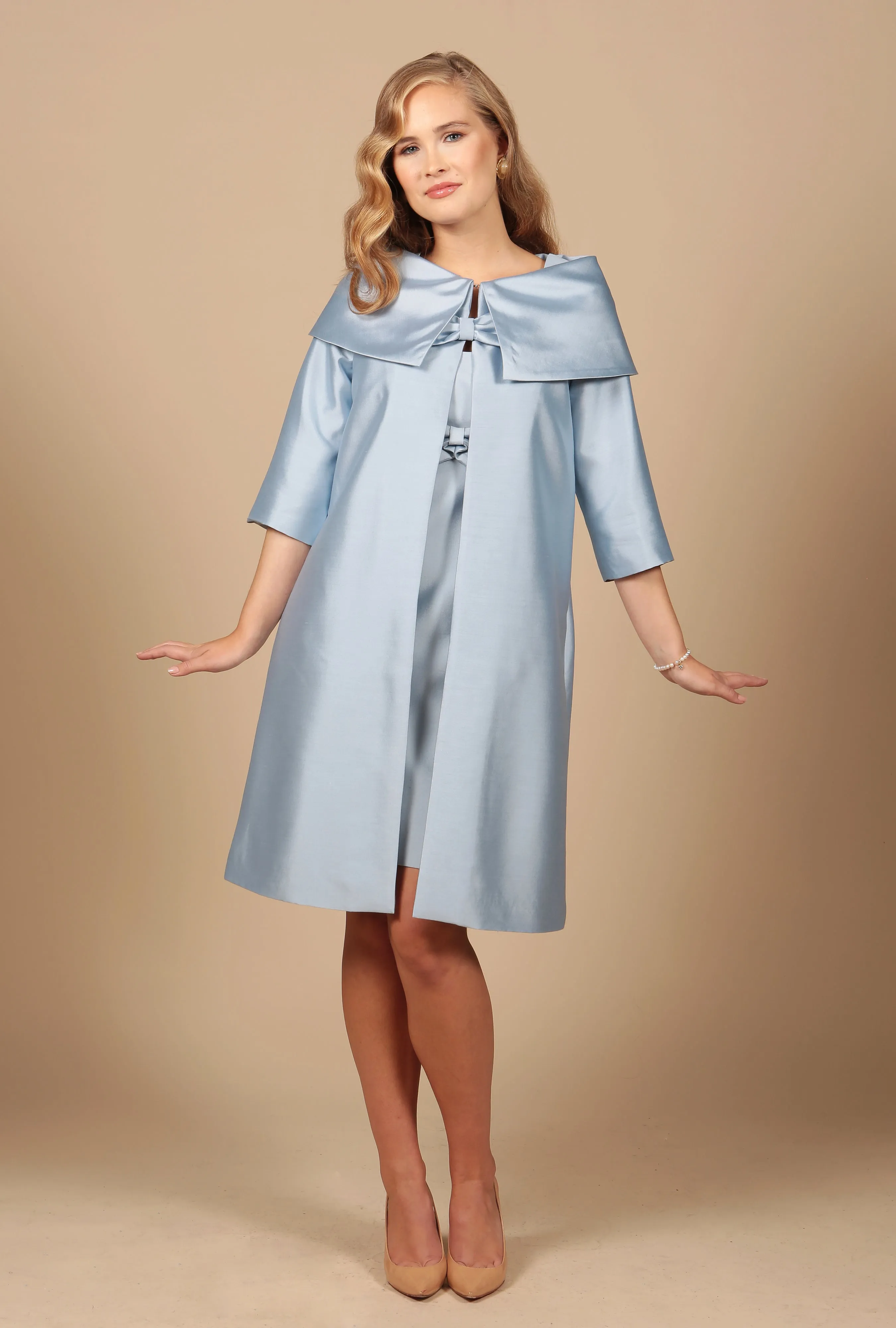 'Waldorf' Silk and Wool Dress Coat in Blu