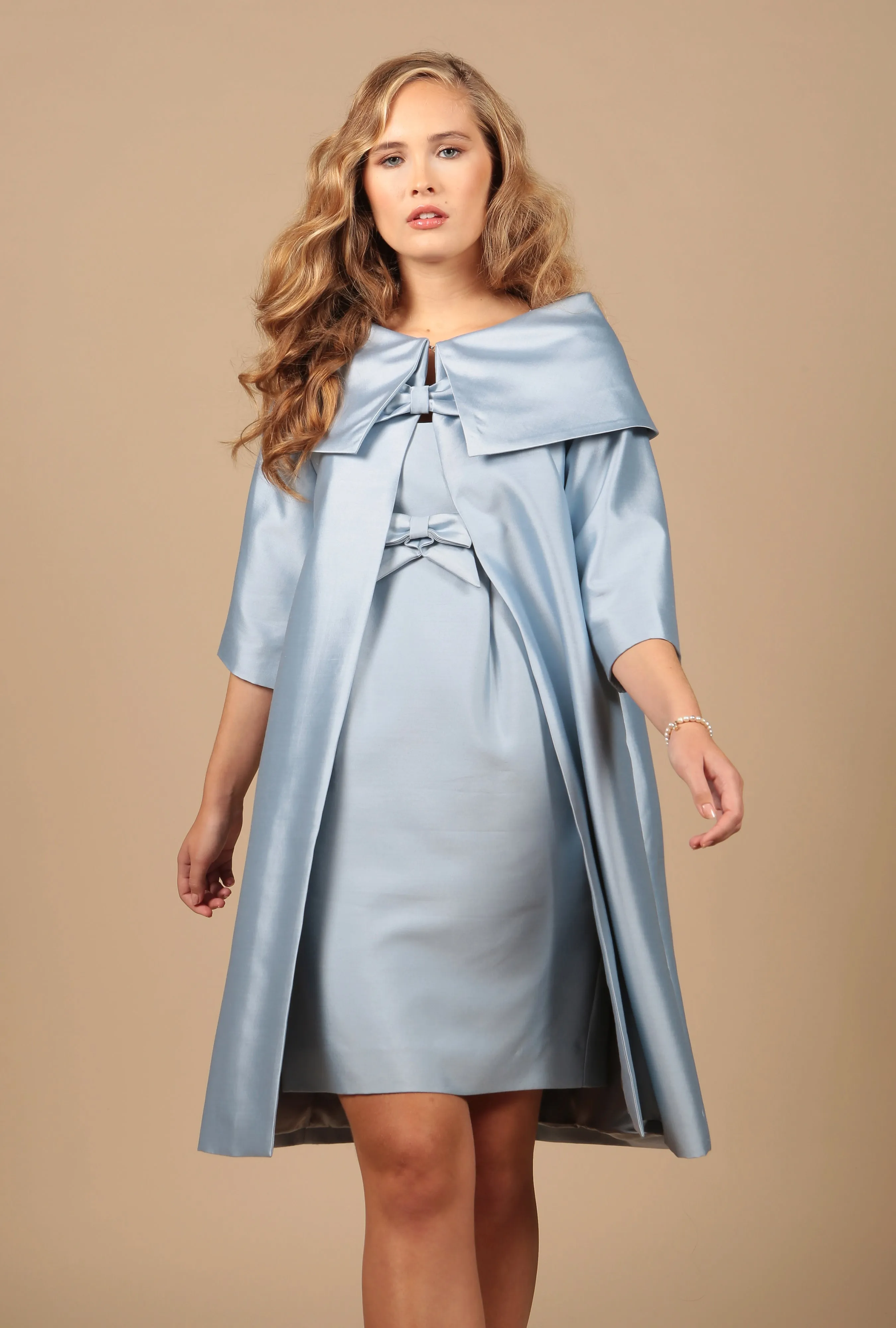 'Waldorf' Silk and Wool Dress Coat in Blu